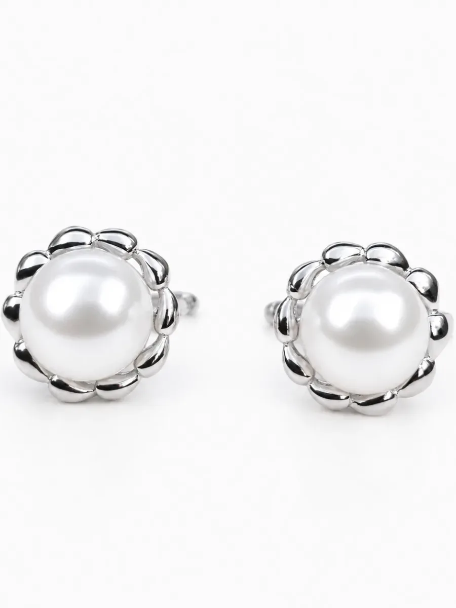 Floral Pearl Earrings